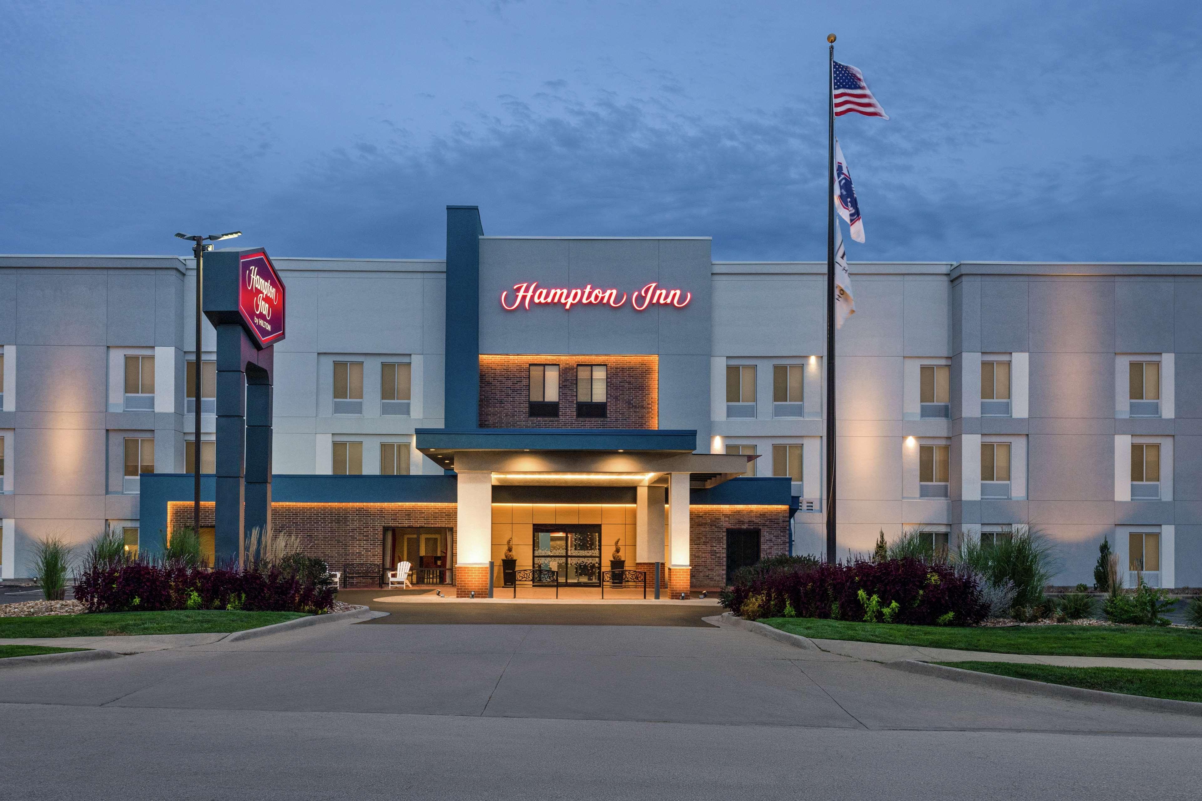 Hampton Inn Kansas City Blue Springs Buitenkant foto