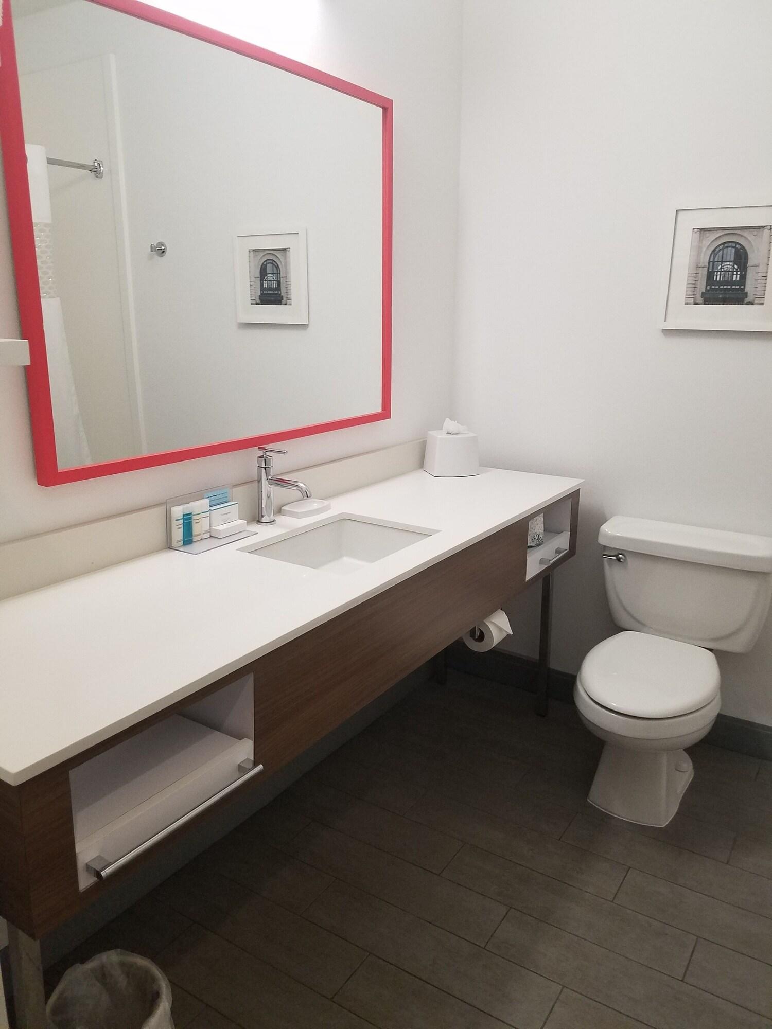 Hampton Inn Kansas City Blue Springs Buitenkant foto