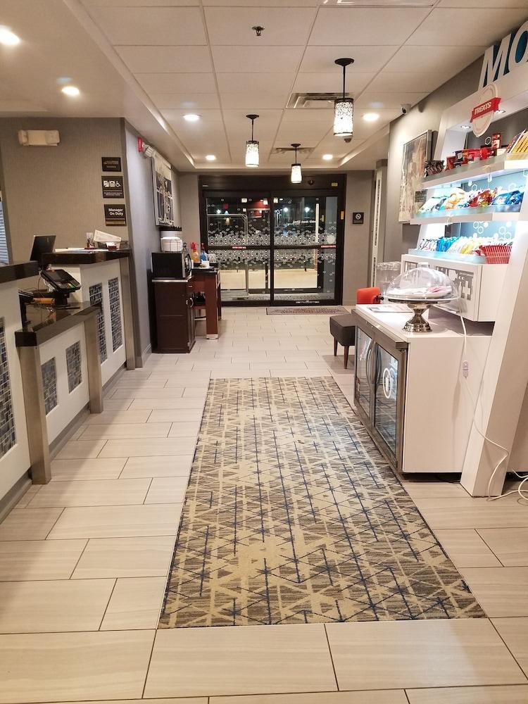 Hampton Inn Kansas City Blue Springs Buitenkant foto